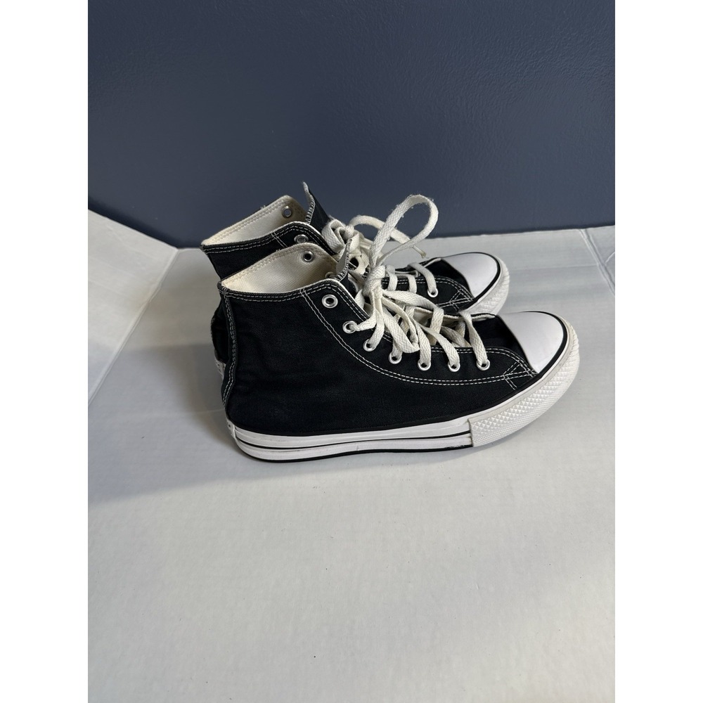 Converse Chuck Taylor All Star High Top Black White Junior Size 6 Sneakers